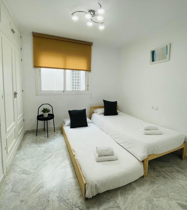 Homely Malaga Don Cristian Con Parking Privado Zewnętrze zdjęcie