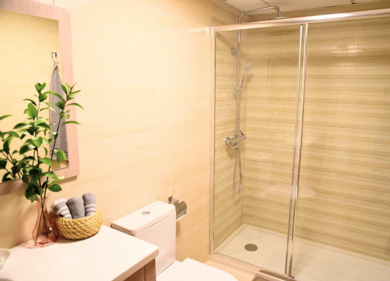 Homely Malaga Don Cristian Con Parking Privado Zewnętrze zdjęcie
