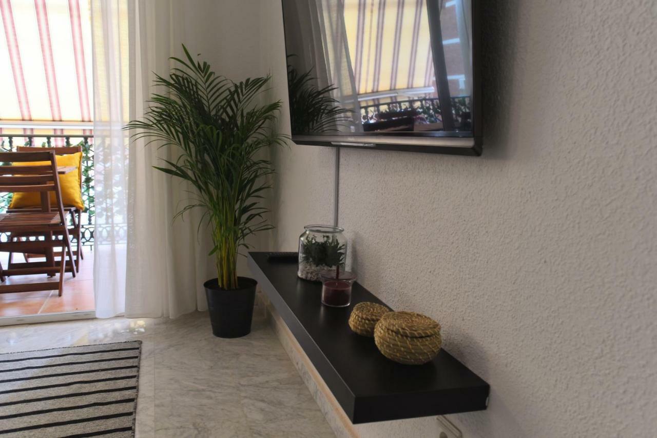 Homely Malaga Don Cristian Con Parking Privado Zewnętrze zdjęcie
